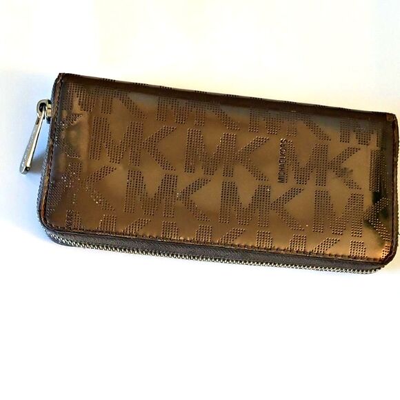 Michael Kors Dark Brown Logo Wallet - Picture 5 of 14